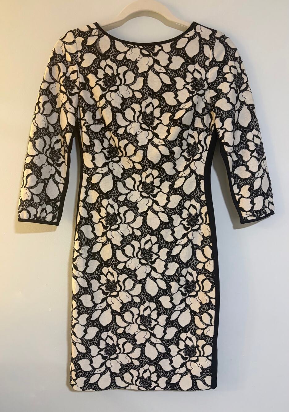 REISS London Black White Floral Lace Jacquard Sheath Dress US 2 UK 6 EU 34